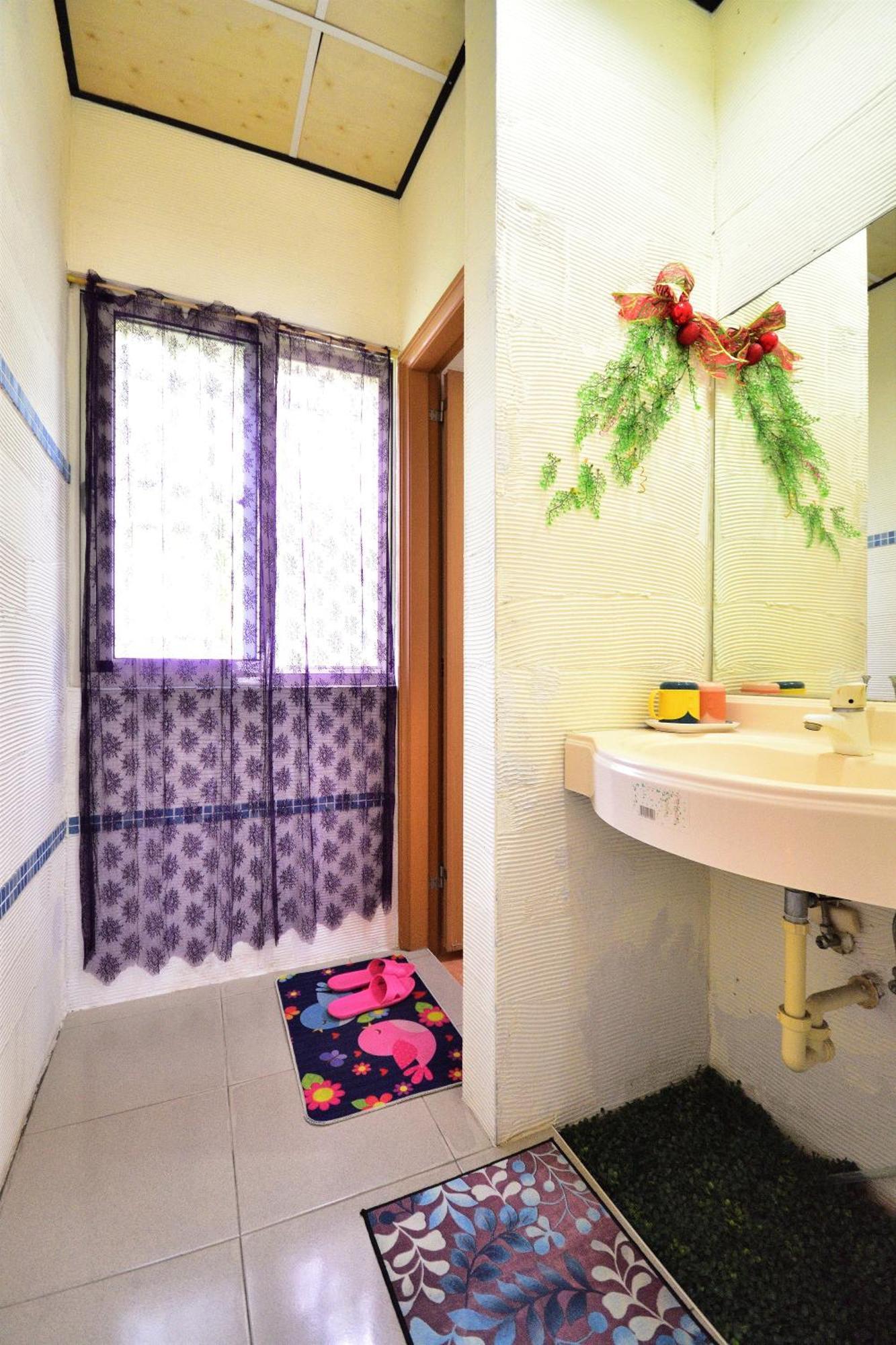 XI Cun Homestay Тонхэ Экстерьер фото