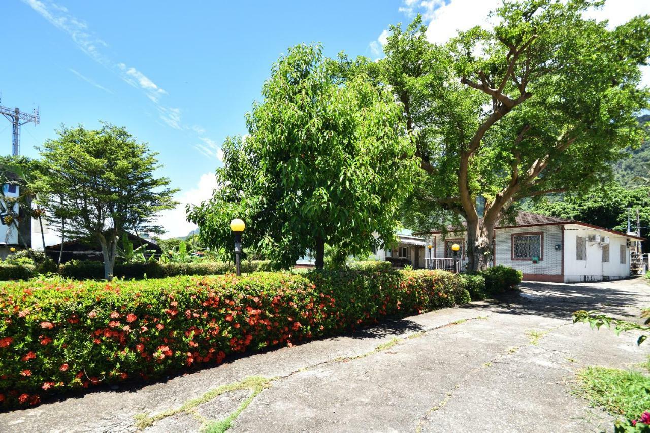 XI Cun Homestay Тонхэ Экстерьер фото